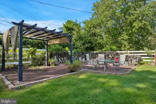 2176 Meadowview Dr, Jamison, PA 18929 - Photo 22