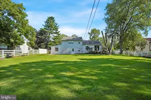 2176 Meadowview Dr, Jamison, PA 18929 - Photo 24