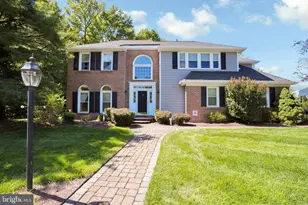 263 Pine Tree Terrace, Langhorne, PA 19047 - Photo 2