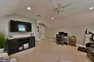 91 Forrest Dr, Holland, PA 18966 - Photo 38