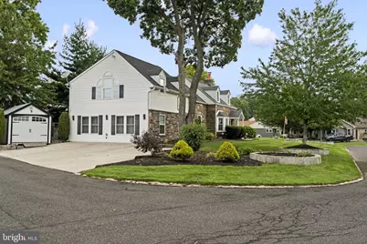 79 Manor Circle, Bristol, PA 19007 - Photo 12