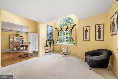 204 Somerset Circle, Chalfont, PA 18914 - Photo 8