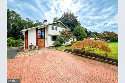 73 Evergreen, Doylestown, PA 18901 - Photo 2