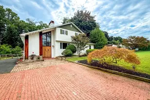 73 Evergreen, Doylestown, PA 18901 - Photo 2