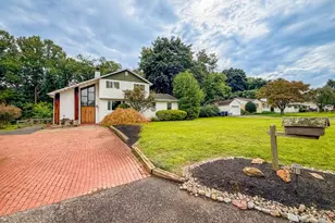 73 Evergreen, Doylestown, PA 18901 - Photo 4