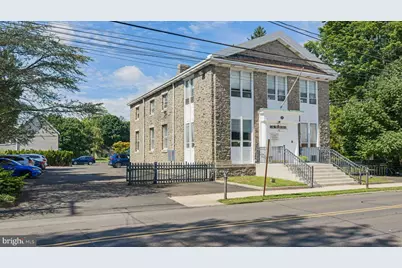 118 S Bellevue Avenue, Langhorne, PA 19047 - Photo 2