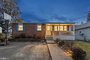 4666 Oak Ave, Feasterville-Trevose, PA 19053 - Photo 1