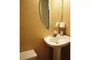 1024 Heather Ln, Quakertown, PA 18951 - Photo 6