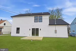 84 Ice Pond Rd, Levittown, PA 19057 - Photo 26