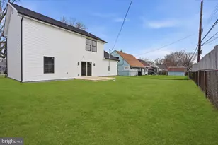 84 Ice Pond Rd, Levittown, PA 19057 - Photo 30