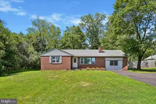 227 Fairhill Rd, Hilltown, PA 19440 - Photo 2