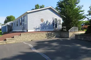 497 Goldenrod Crossing W, New Hope, PA 18938 - Photo 6