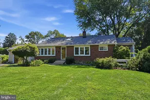 350 Summit Ave, Langhorne, PA 19047 - Photo 1