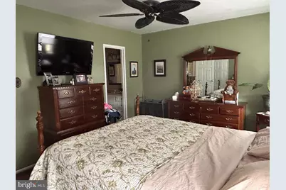 22 Hollybrooke Drive, Langhorne, PA 19047 - Photo 20