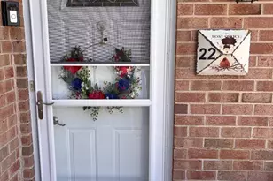 22 Hollybrooke Dr, Langhorne, PA 19047 - Photo 4