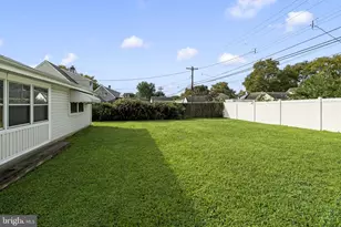 189 Kenwood Dr S, Levittown, PA 19055 - Photo 34