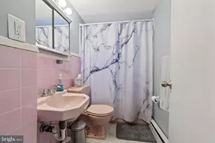 189 Kenwood Dr S, Levittown, PA 19055 - Photo 26