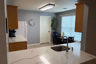 108 S 4th St, Quakertown, PA 18951 - Photo 10