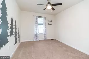 1092 Meadowview Dr, Quakertown, PA 18951 - Photo 36