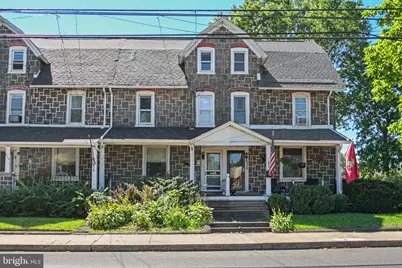 628 E Broad Street, Quakertown, PA 18951 - Photo 1