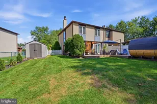 6625 Senator Ln, Bensalem, PA 19020 - Photo 46