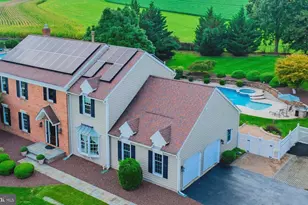 1429 Heather Ridge Dr, Newtown, PA 18940 - Photo 1