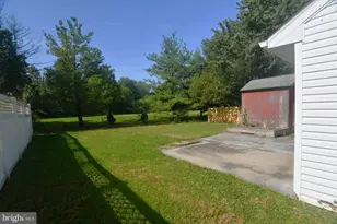 2037 Clover Mill Rd, Quakertown, PA 18951 - Photo 18