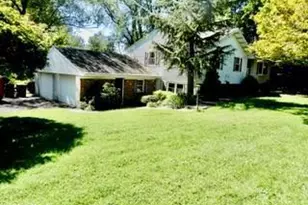 214 Pheasant Hill Rd, Sellersville, PA 18960 - Photo 2