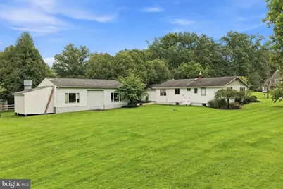 272 W Sandy Ridge Road, Doylestown, PA 18901 - Photo 28