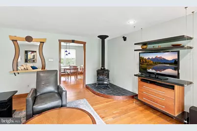 272 W Sandy Ridge Road, Doylestown, PA 18901 - Photo 10