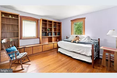 272 W Sandy Ridge Road, Doylestown, PA 18901 - Photo 20