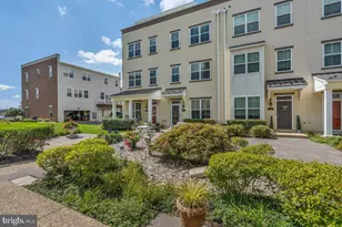 108 Royal Mews, Bensalem, PA 19020 - Photo 2