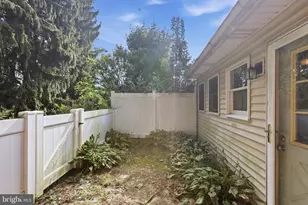 17 Constitution Ave, Doylestown, PA 18901 - Photo 34