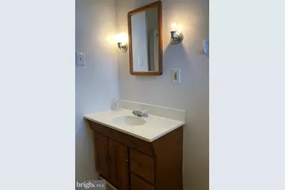 113 S 5th Street #2ND FLOOR, Perkasie, PA 18944 - Photo 6