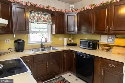 40 S 11th Street, Quakertown, PA 18951 - Photo 8