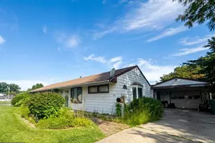 200 Allendale Dr, Morrisville, PA 19067 - Photo 2