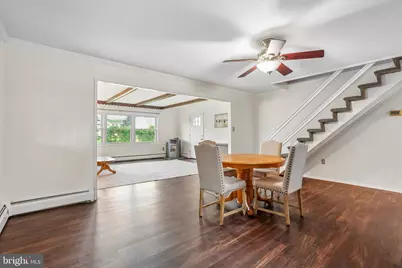 87 Wildflower Road, Levittown, PA 19057 - Photo 6