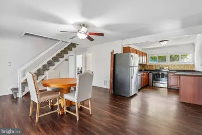 87 Wildflower Road, Levittown, PA 19057 - Photo 8