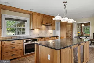 99 Pickwick Dr, Doylestown, PA 18901 - Photo 22