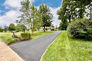430 S Main St, Quakertown, PA 18951 - Photo 2