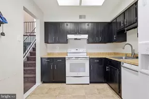147 Commonwealth Dr, Newtown, PA 18940 - Photo 10