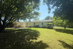 83 N Tamenend Ave, Doylestown, PA 18901 - Photo 16