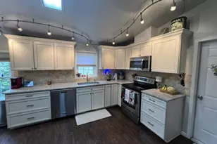 49 Canary Rd, Sellersville, PA 18960 - Photo 6