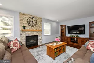 546 Old Mill Dr, Langhorne, PA 19047 - Photo 8