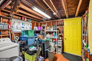 66 Quiet Rd, Levittown, PA 19057 - Photo 32