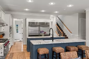 111 Meadowview Dr, Doylestown, PA 18902 - Photo 16