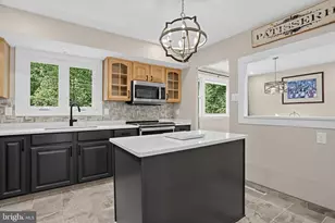 147 Pine Ln, Yardley, PA 19067 - Photo 10