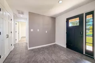 27 Violetwood Dr, Levittown, PA 19057 - Photo 4