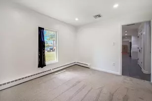 27 Violetwood Dr, Levittown, PA 19057 - Photo 26