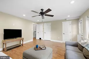 232 Midway Dr, Morrisville, PA 19067 - Photo 18
